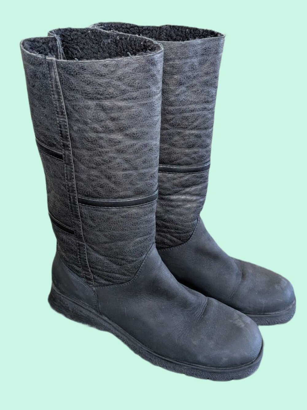 La Canadienne Vintage Black Leather Women's Winter Boots - Size 9 M